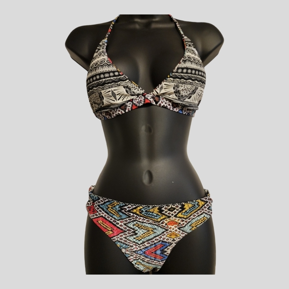 Roxy Reversible Bikini 👙 - Picture 2 of 7